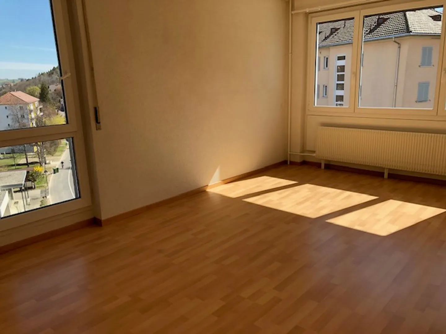 Agréable appartement de 3 pièces, Le Corbusier 14, Le Locle - Photo 3 sur 9