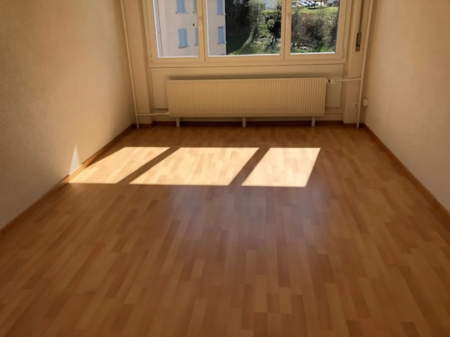 Agréable appartement de 3 pièces, Le Corbusier 14, Le Locle - Photo 4 sur 9