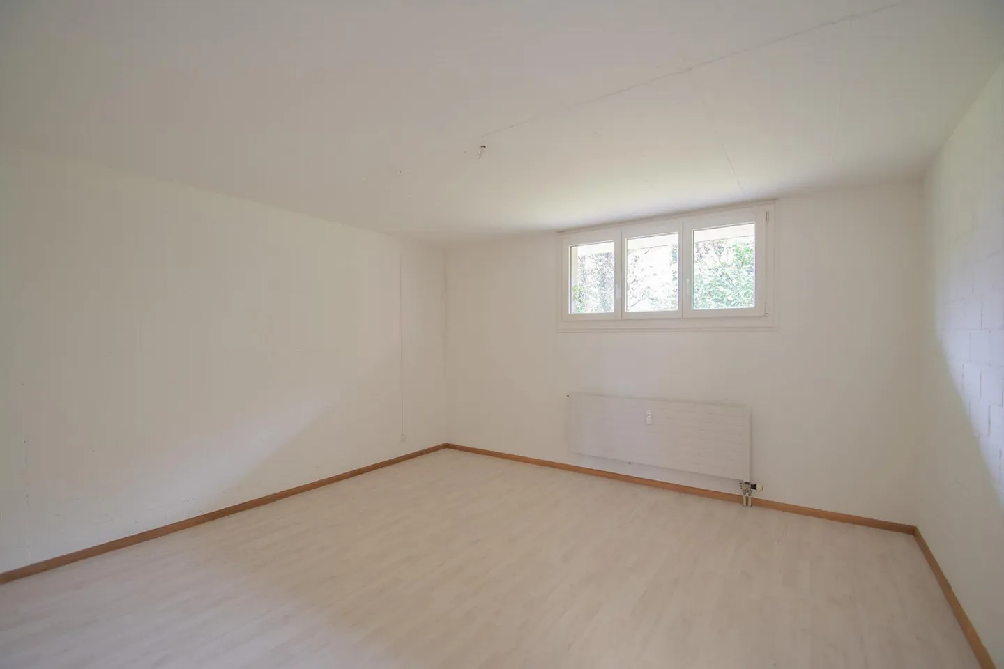 4 Stanze Atelier/Ufficio UG - Foto 3 di 9