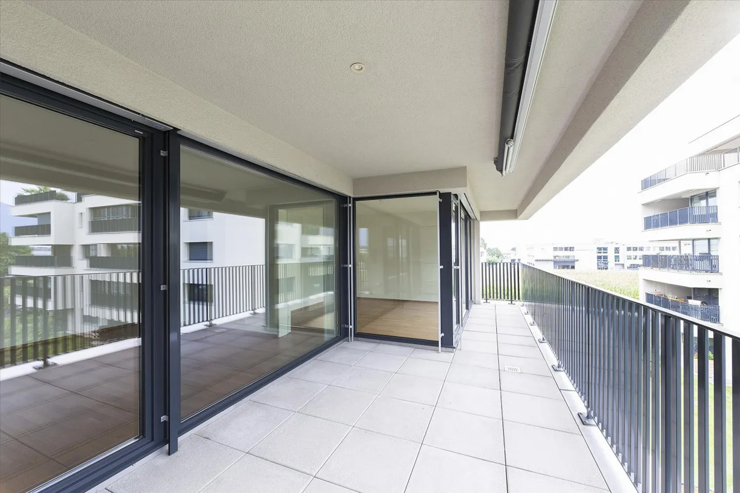 Modernes Apartment in der Natur - Foto 10 von 12