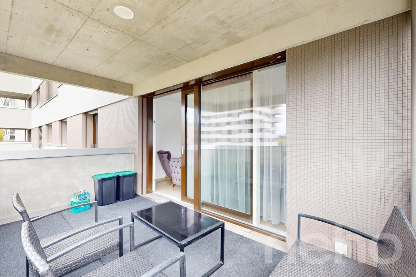 Helle 4,5-Zimmer-Wohnung mit Balkon in Payerne - Foto 11 von 12