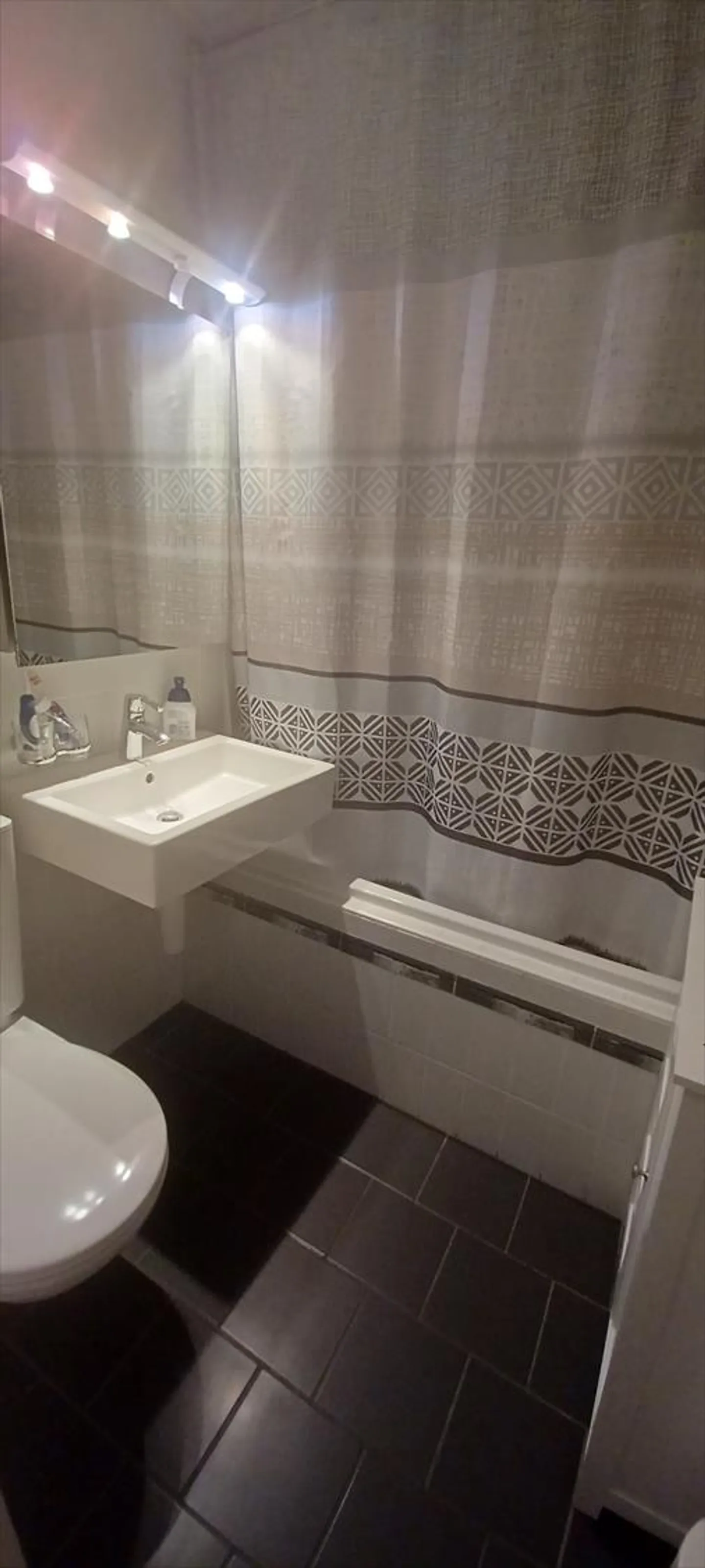 4-room apartment - Photo 6 of 8