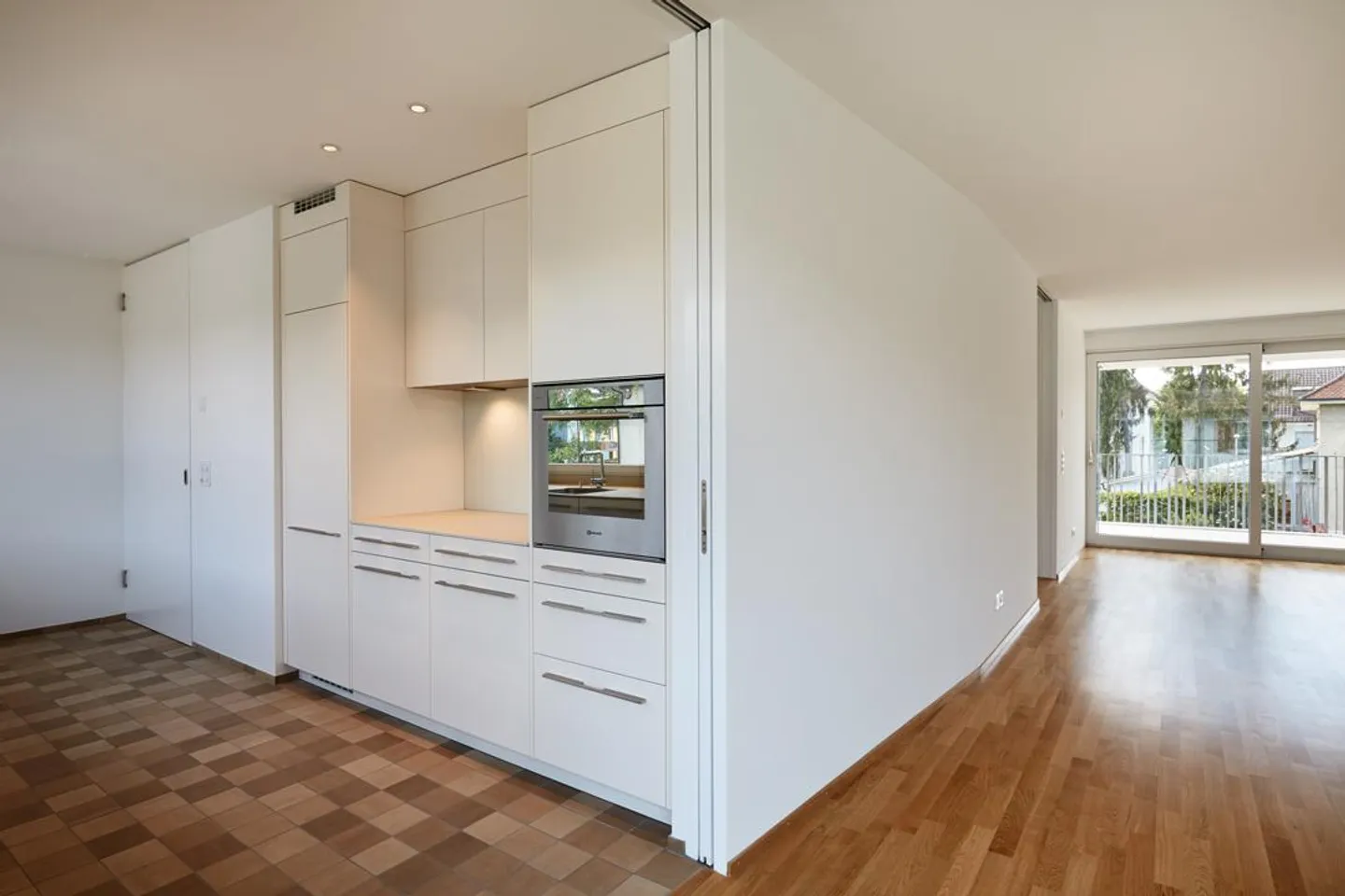 Moderno appartamento di 4 stanze a Riehen - Foto 2 di 9