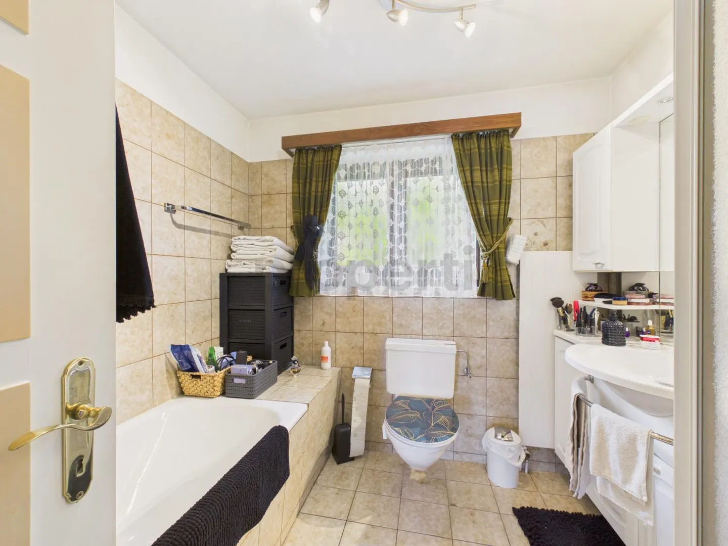 Doppelhaushälfte 7,5 Zimmer - Foto 9 von 10