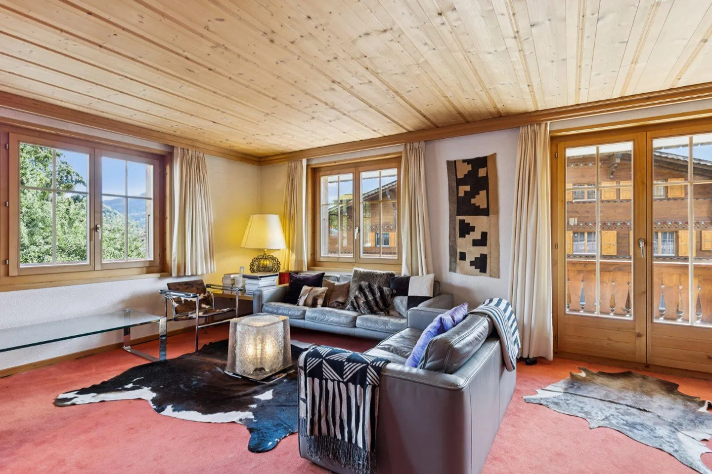 Charmante 4,5-Zimmer-Wohnung mit Bergblick - Foto 2 di 11