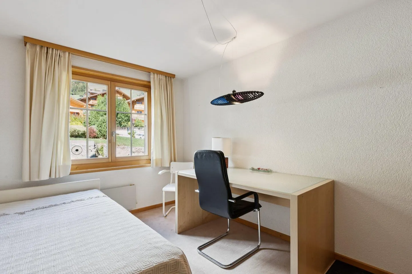 Charmante 4,5-Zimmer-Wohnung mit Bergblick - Foto 9 di 11
