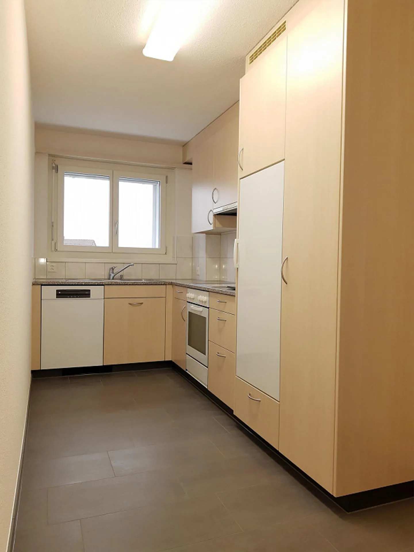 Renovierte Wohnung mit Balkon - Foto 2 von 8