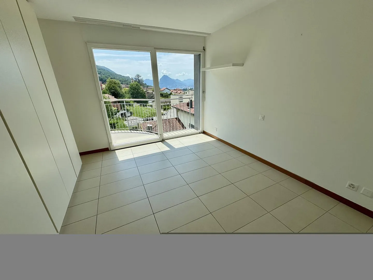 Elegante Residenza con Giardino Privato - Foto 7 di 30