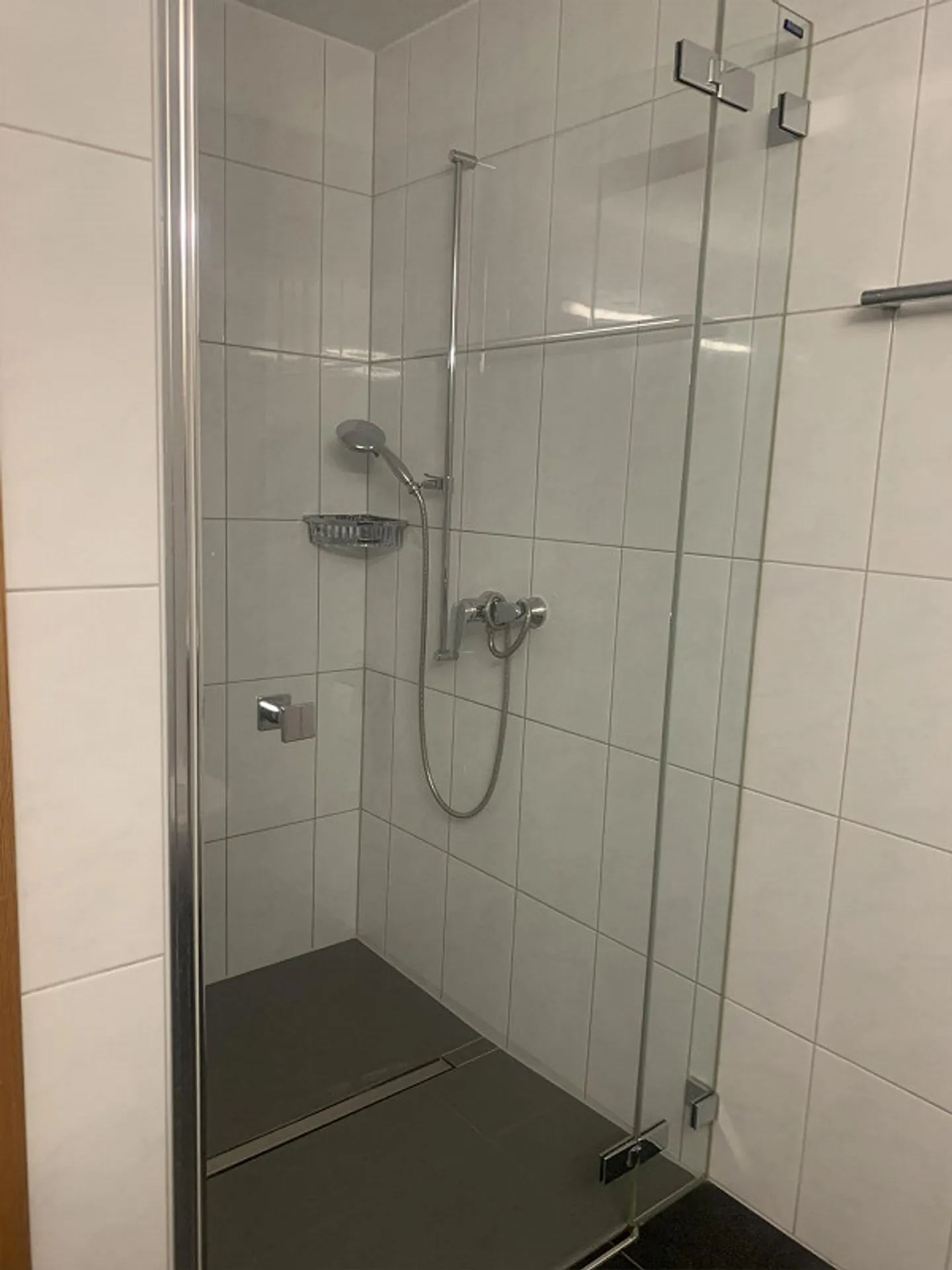 Très grand appartement en duplex de 5 1/2 pièces, situé au centre - Photo 9 sur 15