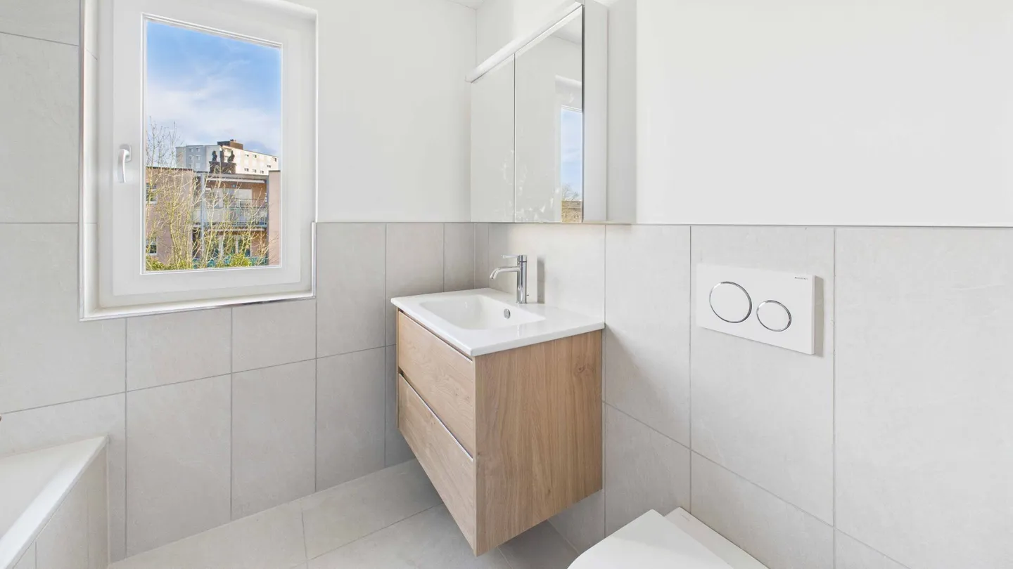 Sales Announcement - Condominiums in Dietikon - Photo 15 of 16