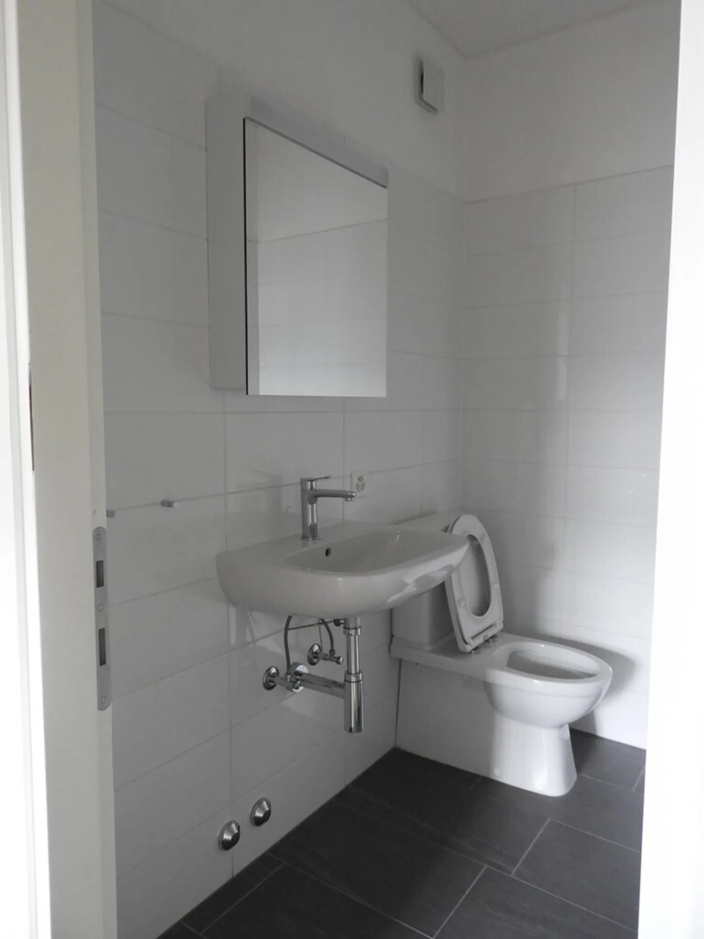 Apartment for rent - Photo 7 of 9