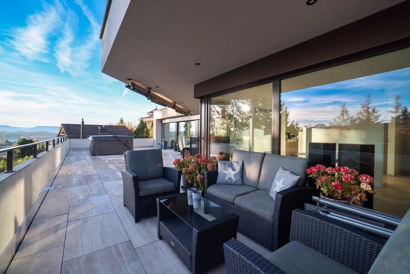 Exclusive penthouse with foresight - Photo 6 of 15