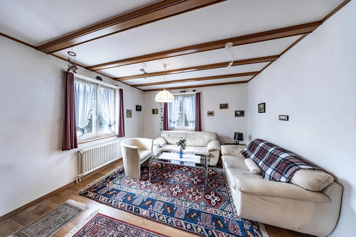 Charming property to renovate in a perfect location - Photo 3 of 7