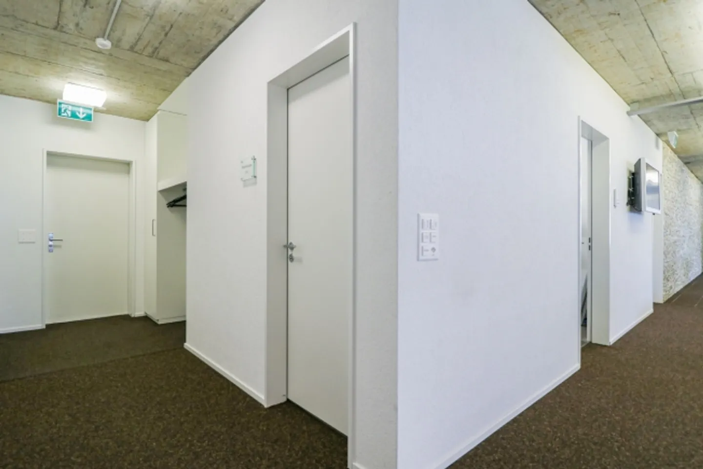 La tua occasione! Spazi per uffici moderni e convenienti a Schenkon - Foto 5 di 5