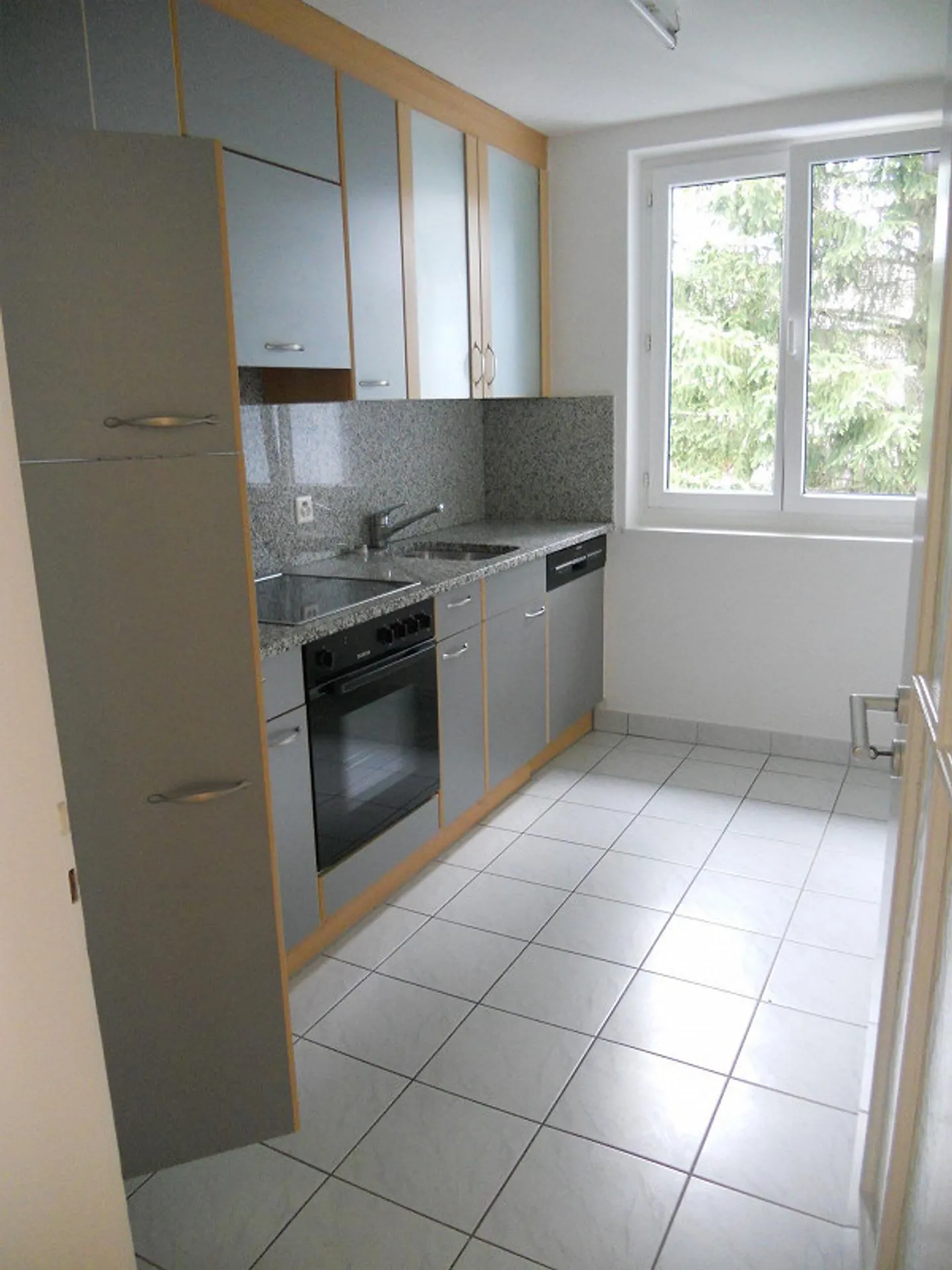 Geräumige 3.5 Zimmer-Wohnung - Foto 2 von 3