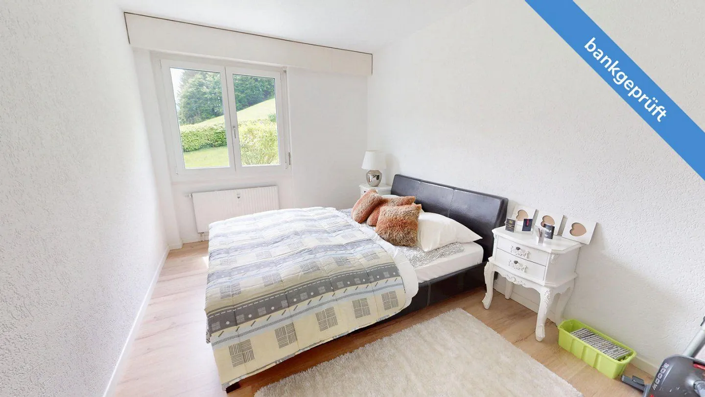 AgentSelly - Modern, spacious apartment with mountain view - Photo 4 of 13