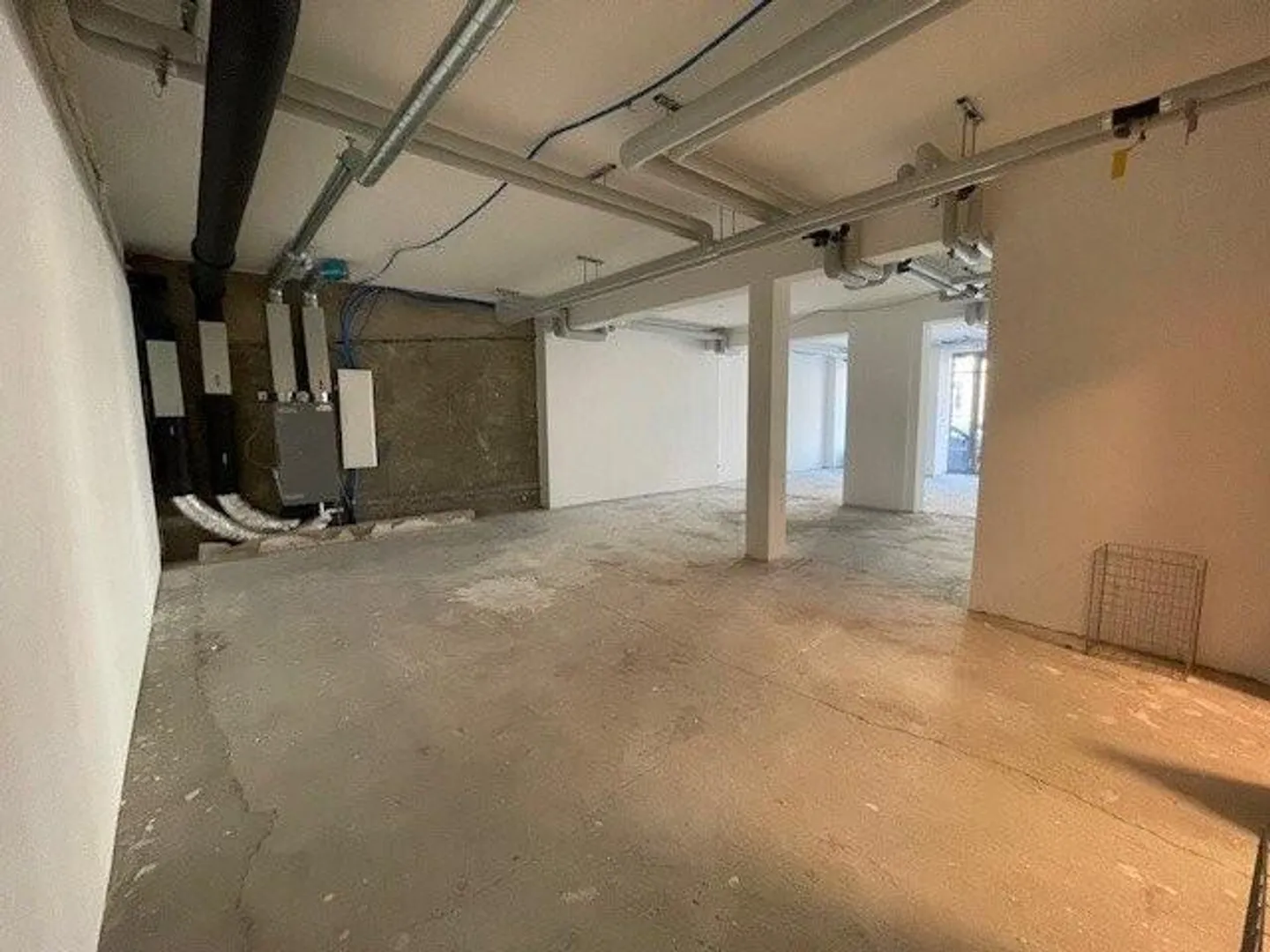 Attrazione spazi commerciali a Berna - Perfetto per la tua azienda! - Foto 6 di 9