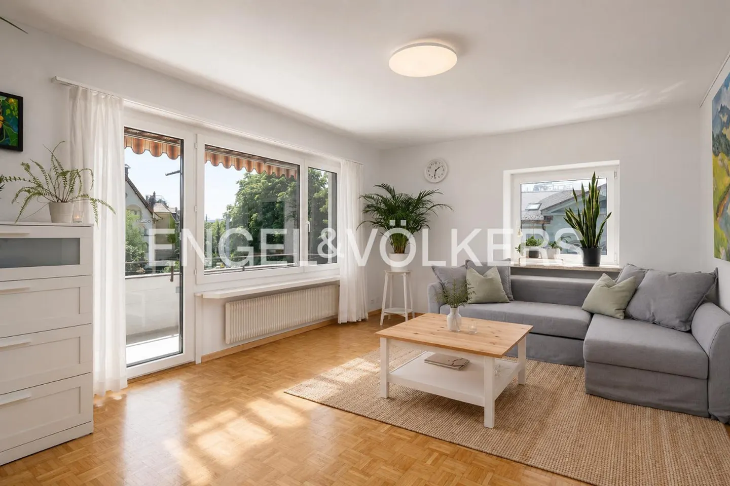 Rarity: Bright City Apartment Near the Lake - Photo 1 of 7