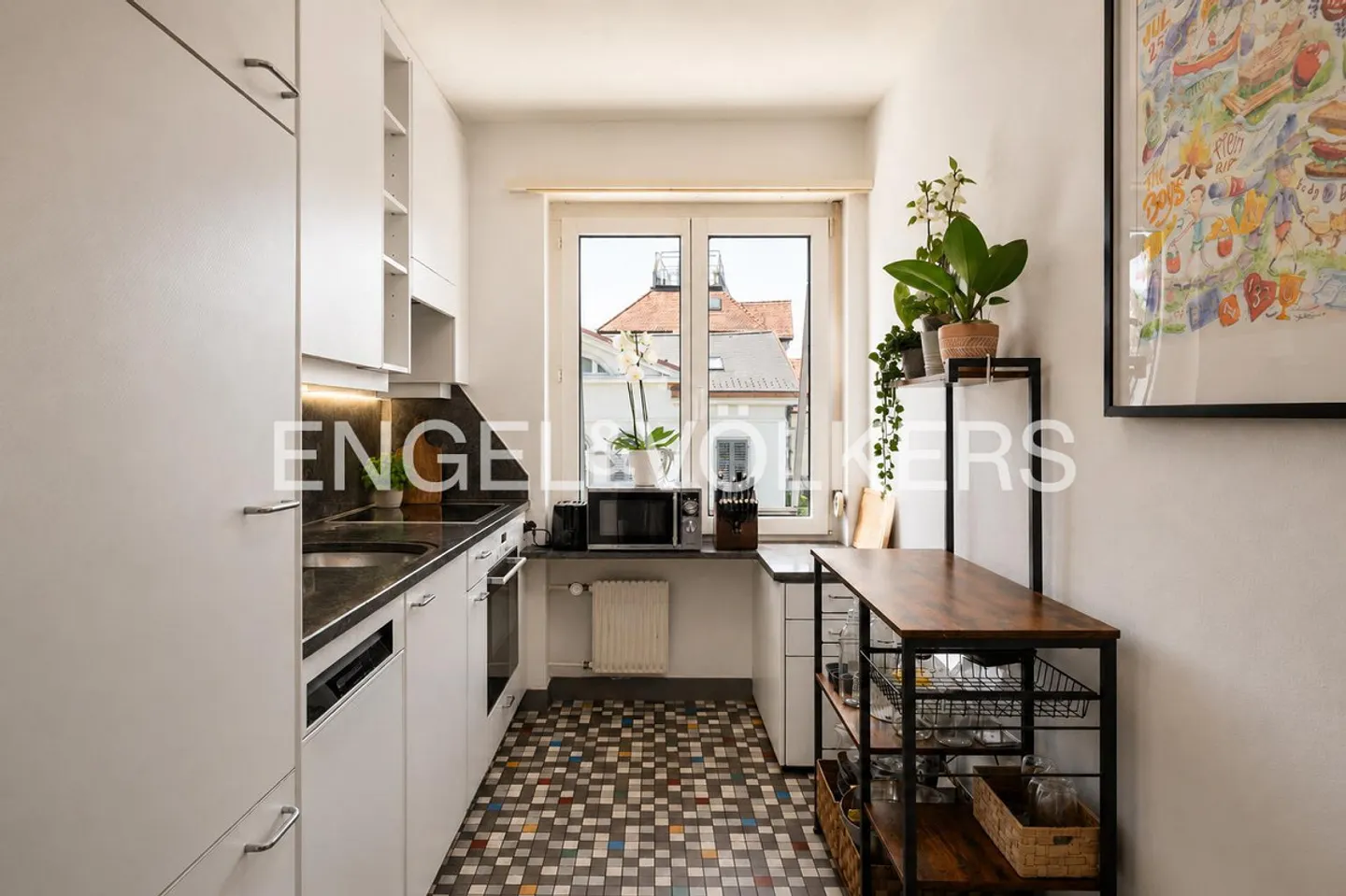 Rarity: Bright City Apartment Near the Lake - Photo 4 of 7