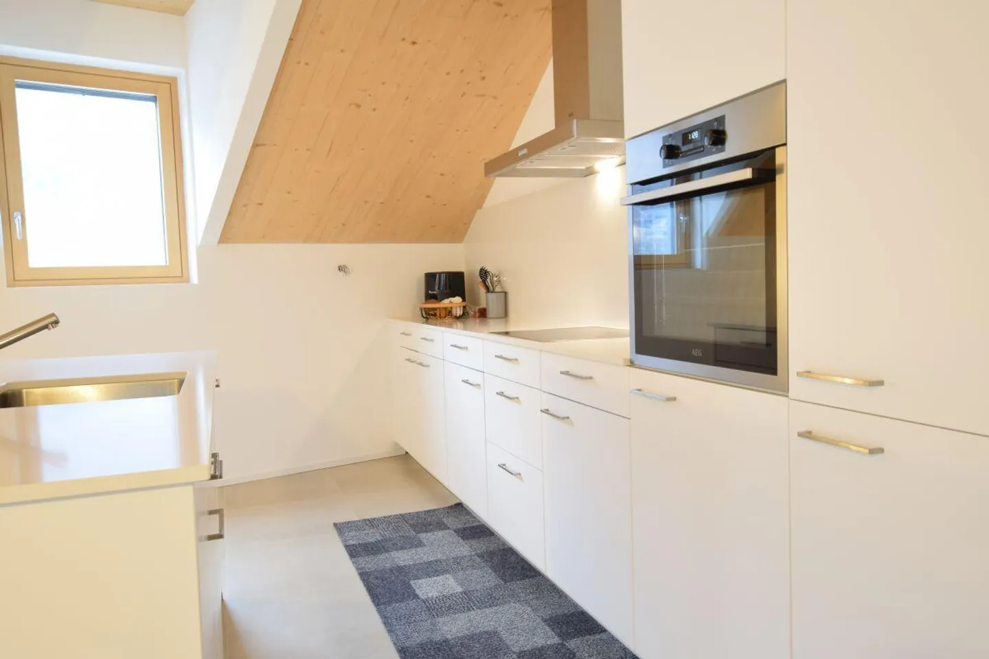 Penthouse prestigieux de 3,5 pièces - Photo 2 sur 12