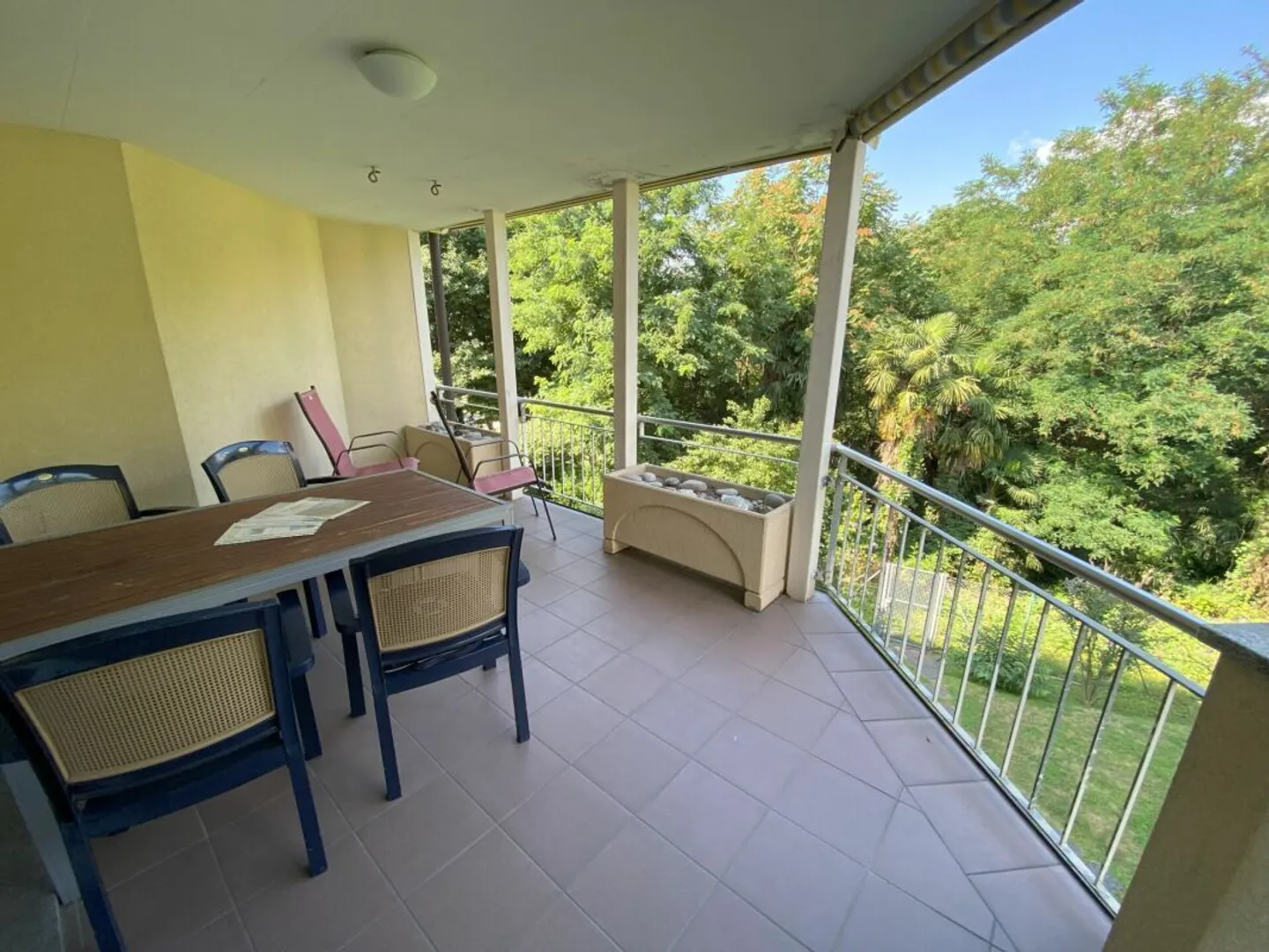 Bright 3.5-room apartment with garden view - Photo 7 of 14
