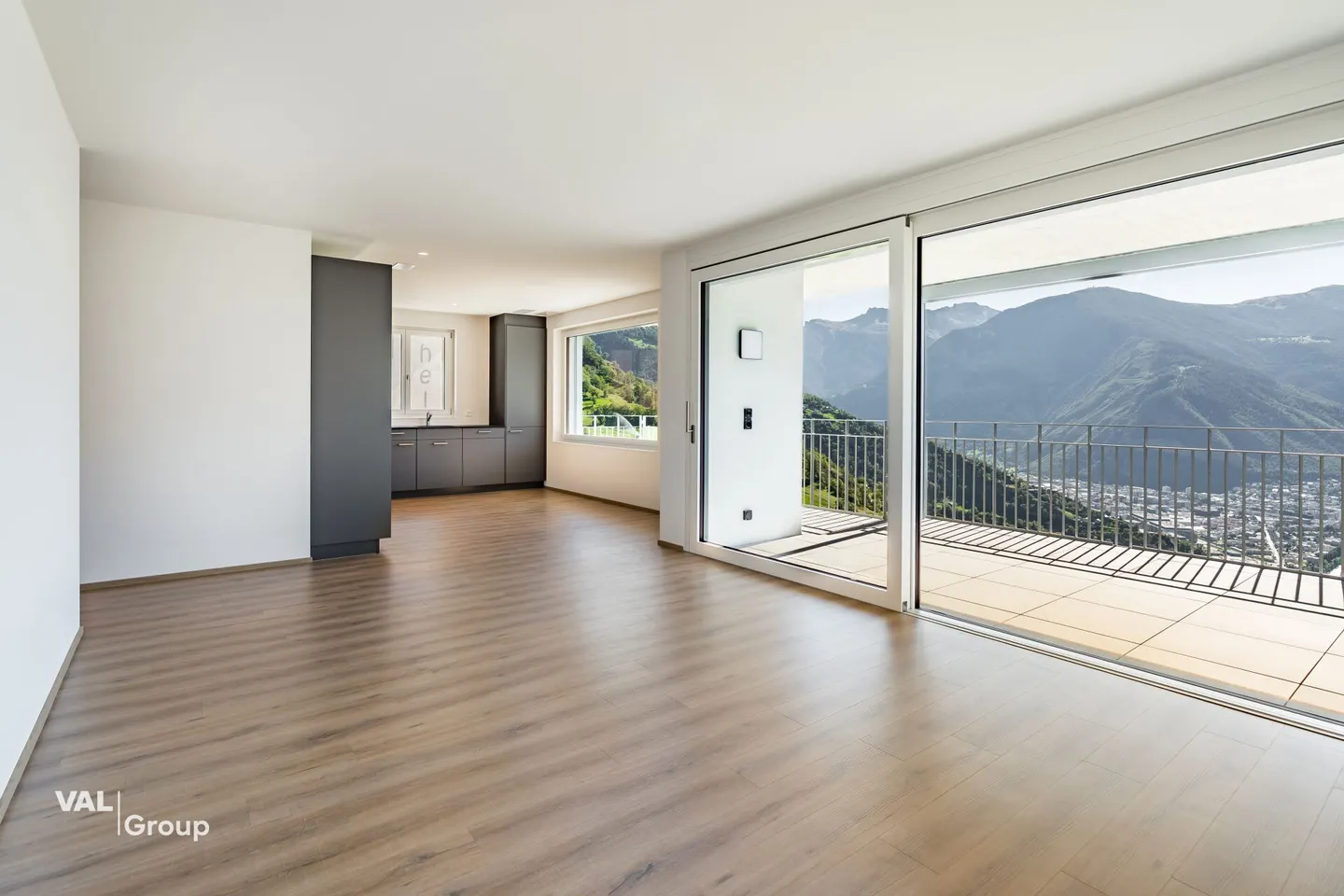 Vivere con vista: Prima occupazione nel villaggio soleggiato di Ausserberg - Foto 2 di 16