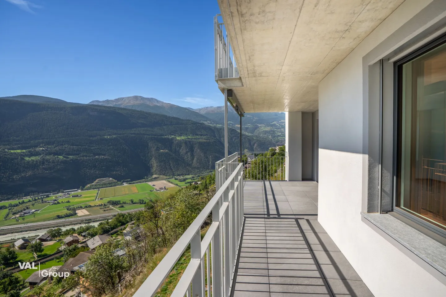Vivere con vista: Prima occupazione nel villaggio soleggiato di Ausserberg - Foto 11 di 16