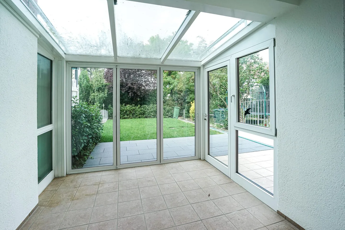 Arrive & Feel Good - Renovated Family House in a Quiet Location - Photo 4 of 9