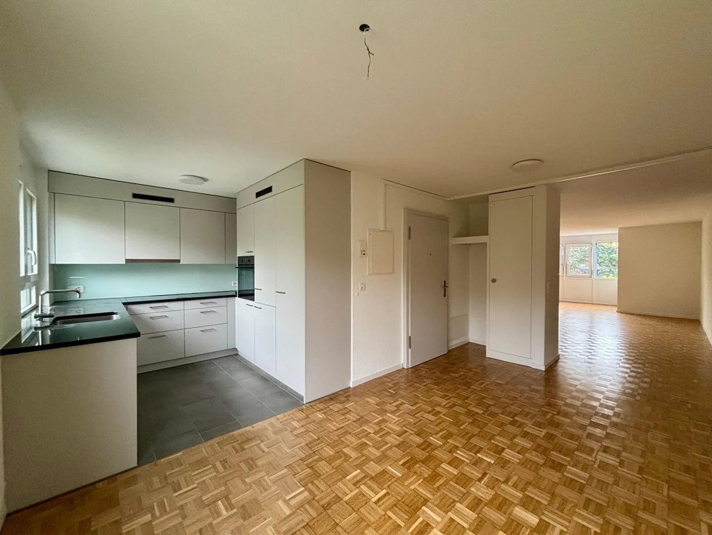 Helle 3½-Zimmer-Wohnung  Radiusweg 5, 2503 Biel/Bienne - Foto 2 von 10