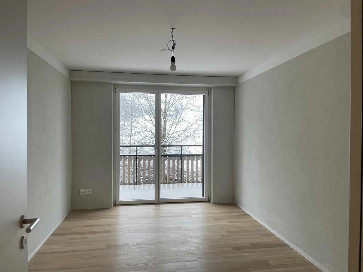 Nature-oriented living by the stream - Photo 6 of 14