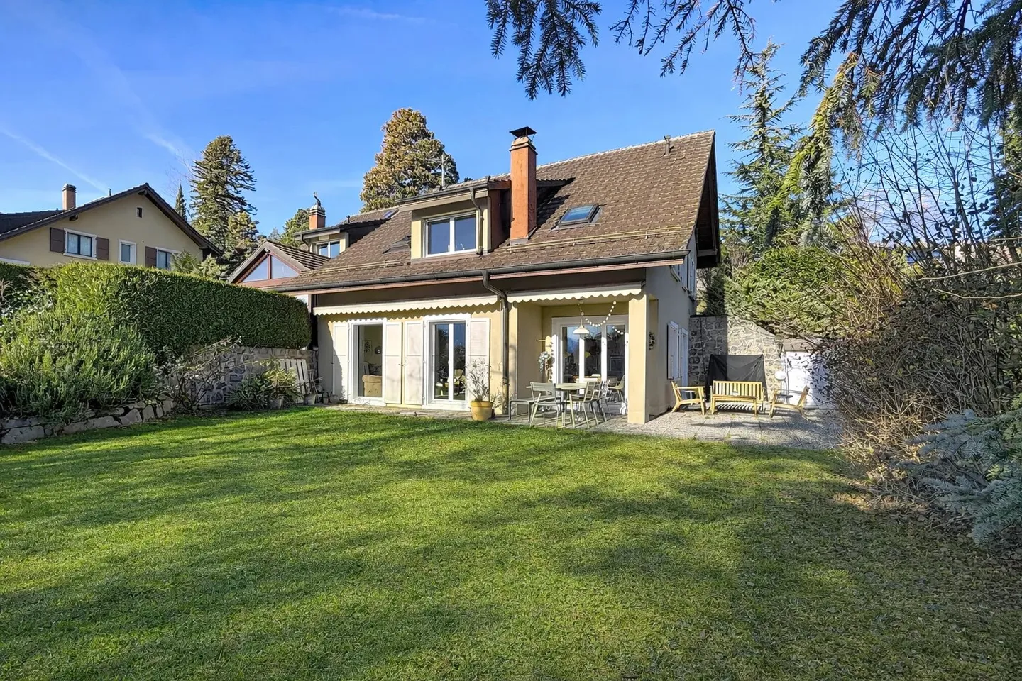 Charmante Reihenvilla in Blonay - Foto 1 von 11