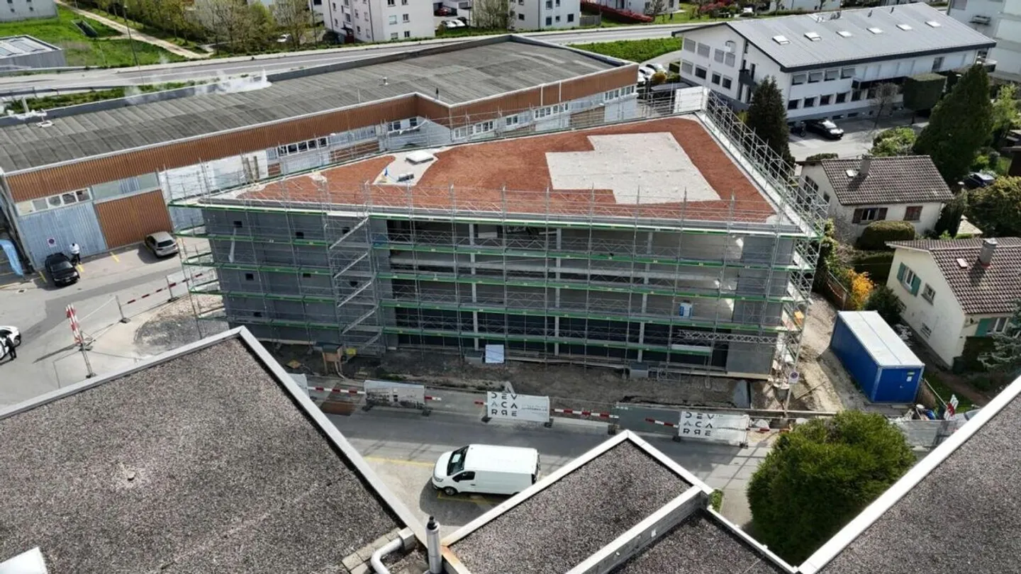 Nuovi spazi commerciali e amministrativi a partire da 350 m² a Lonay. - Foto 5 di 8