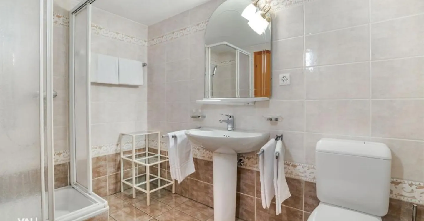 Maisons secondaires exclusives avec vue panoramique - à acquérir avec l'Hôtel Roby - Photo 10 sur 11