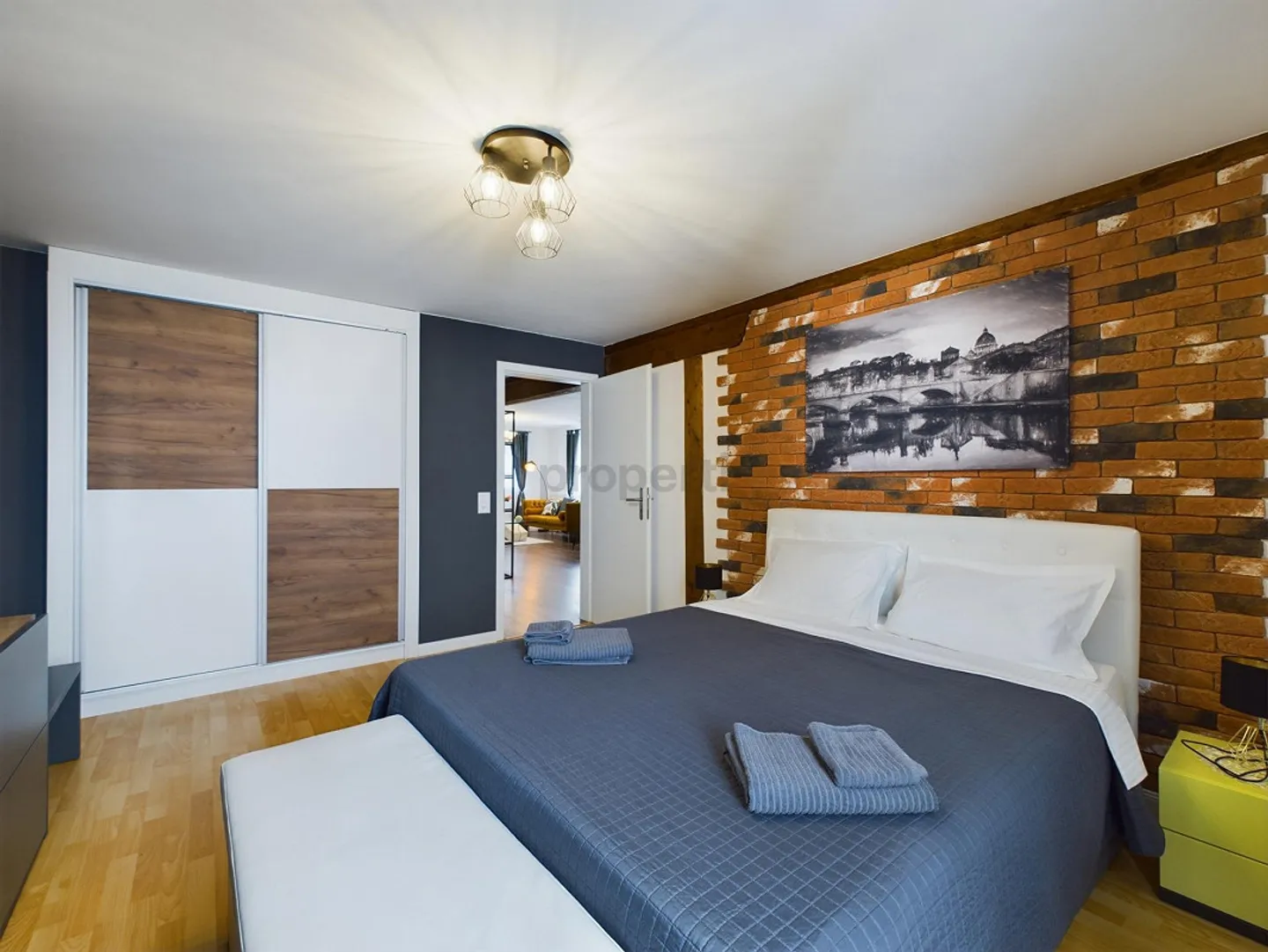 Appartement meublé exclusif de 3,5 pièces au cœur de la vieille ville de R... - Photo 7 sur 9