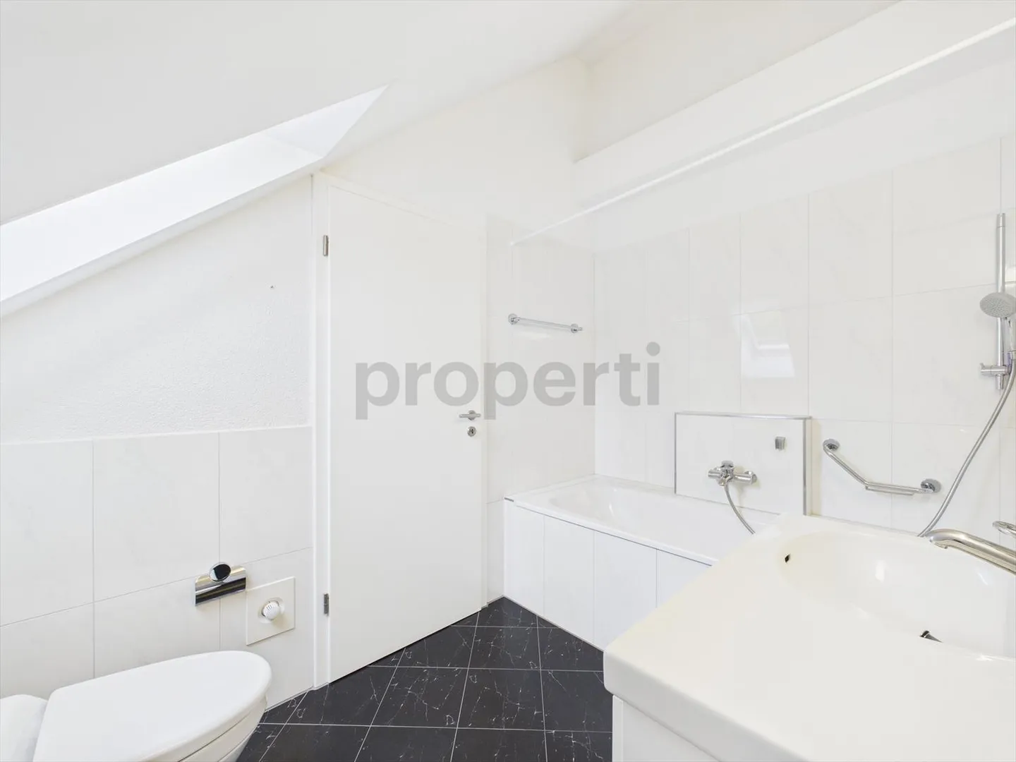 Apartment for sale - Photo 10 of 13