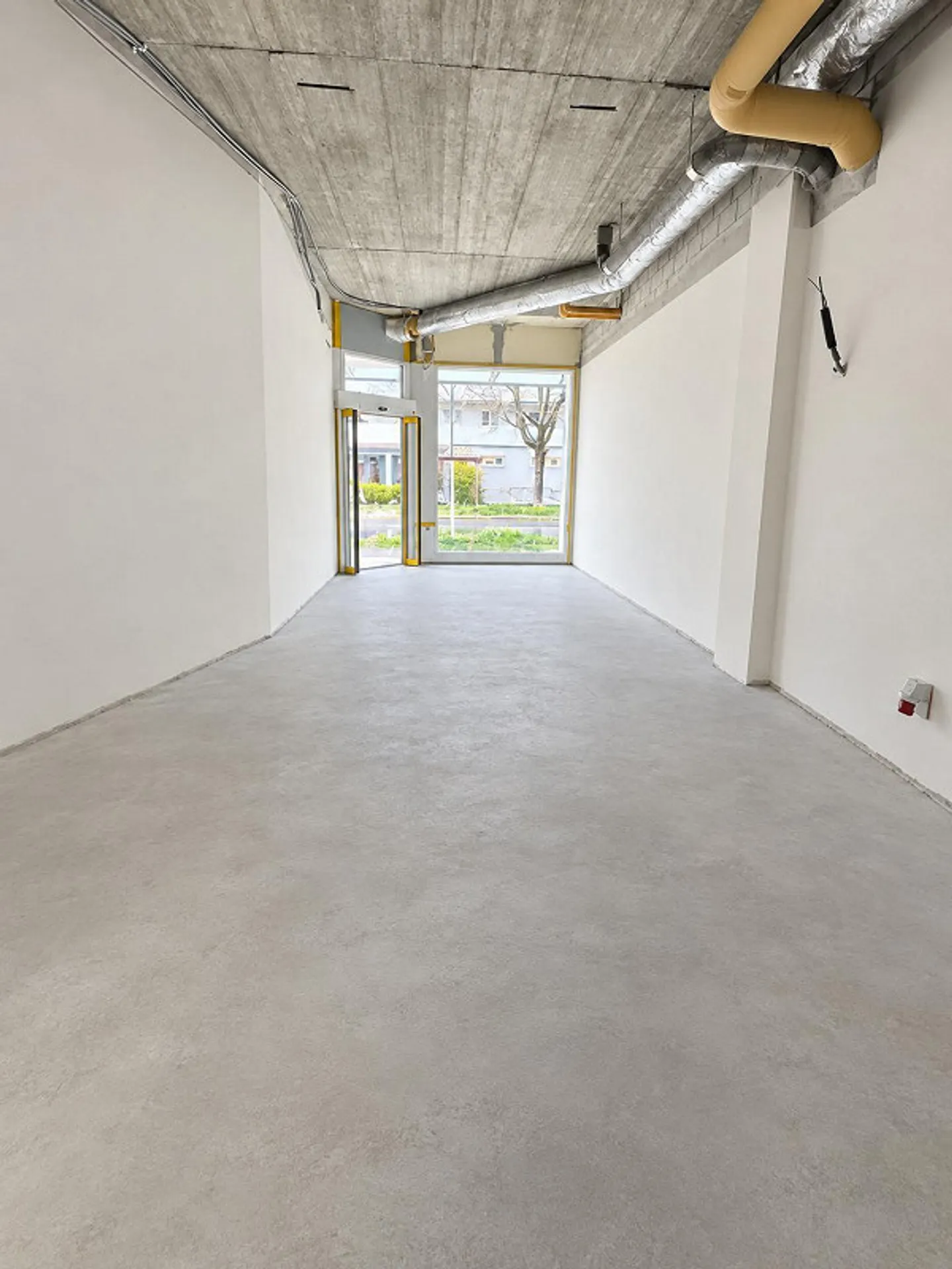 Your new attractive retail space in the Rheinquartier in Chur - Photo 2 of 5