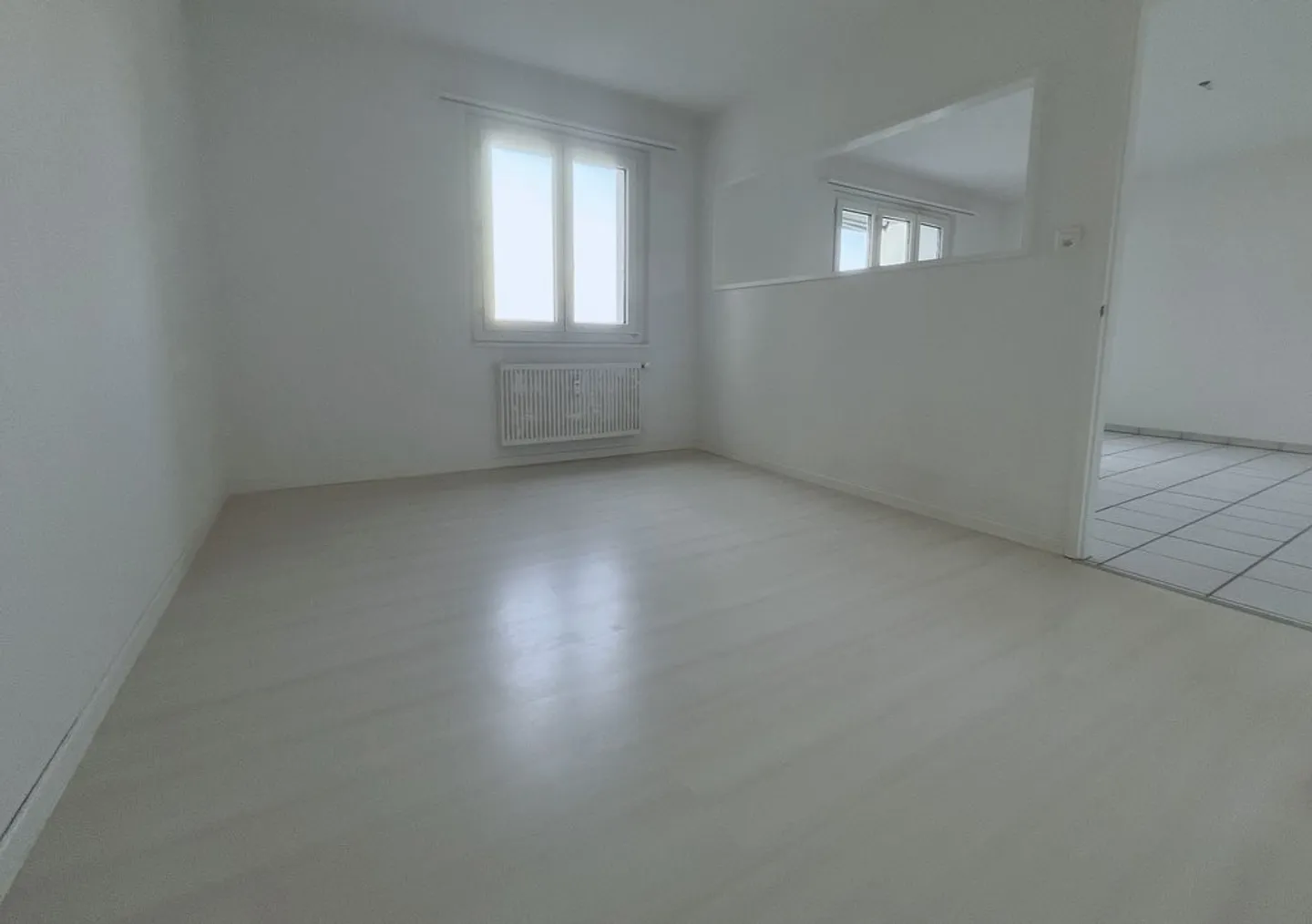 Appartamento di 4 stanze con balcone e vista sul verde - Foto 4 di 7