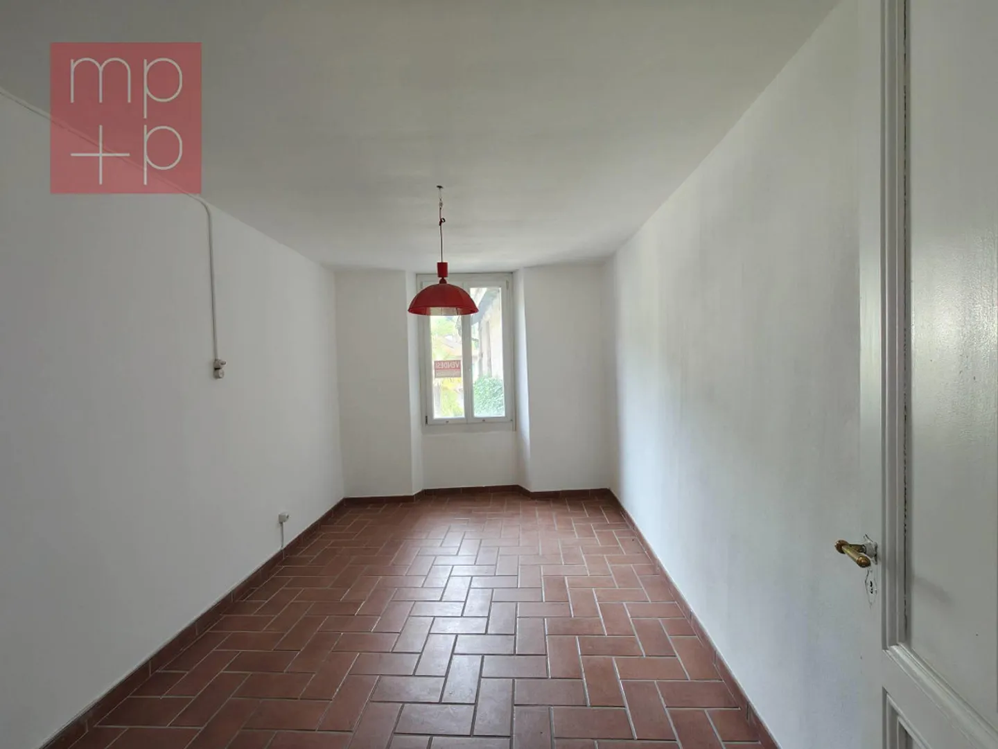 Affascinante casa vacanze a Caneggio - Foto 5 di 8