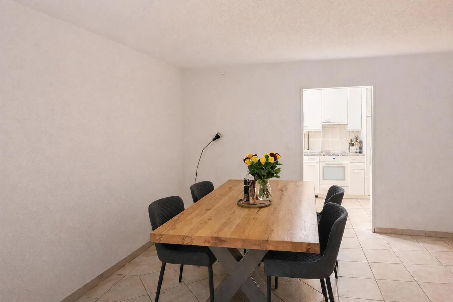 2½ ROOM APARTMENT IN UITIKON WALDEGG (ZH), FURNISHED, TEMPORARY - Photo 5 of 10