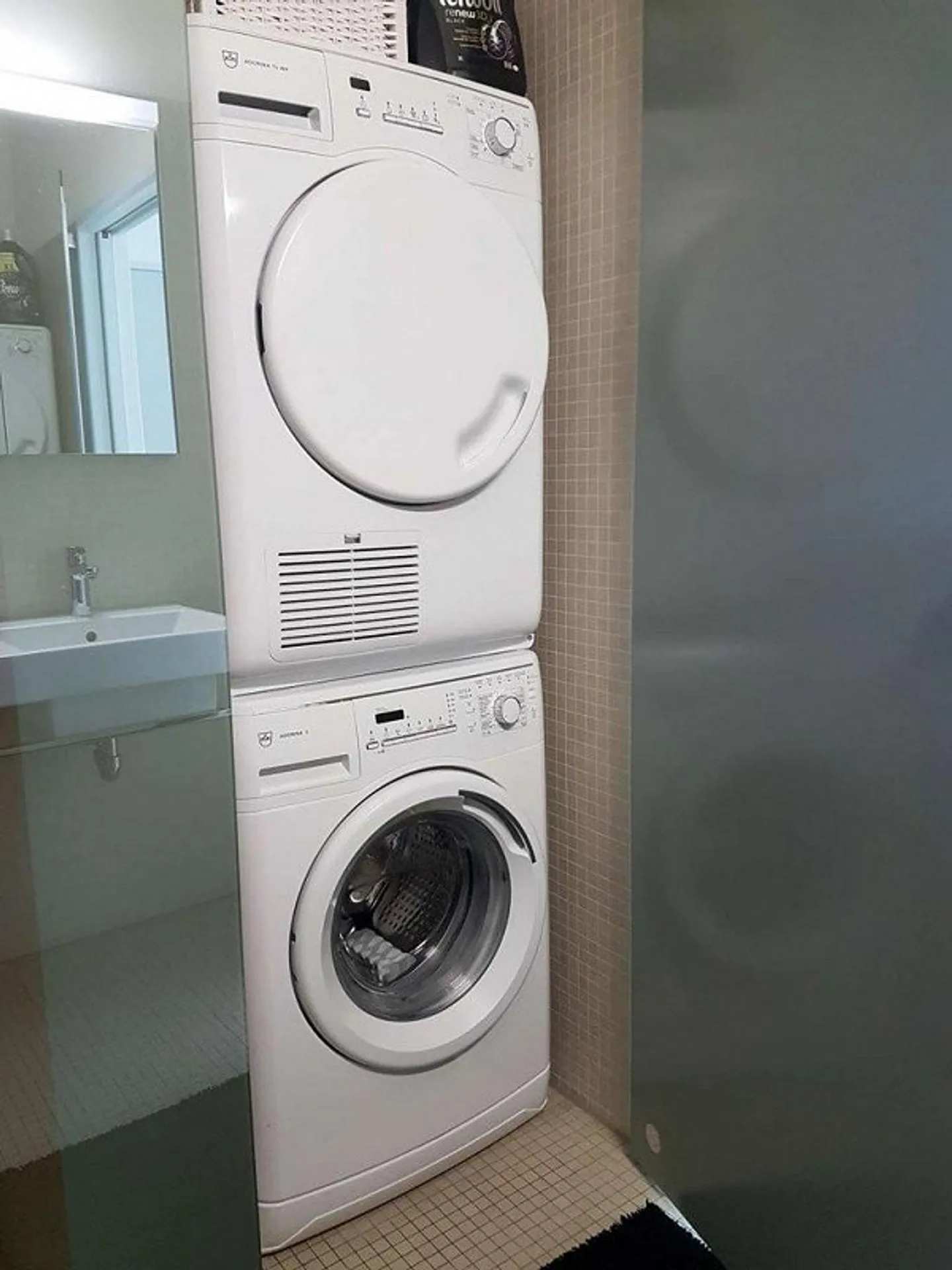 Beautiful living in a lucrative location in the Enge district - Photo 7 of 9