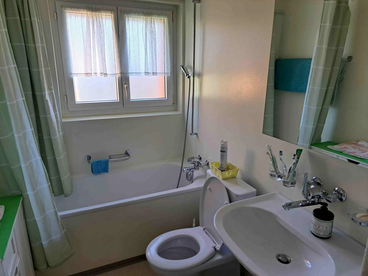 maison appartement bien entretenu avec 6 appartements - Photo 9 sur 20