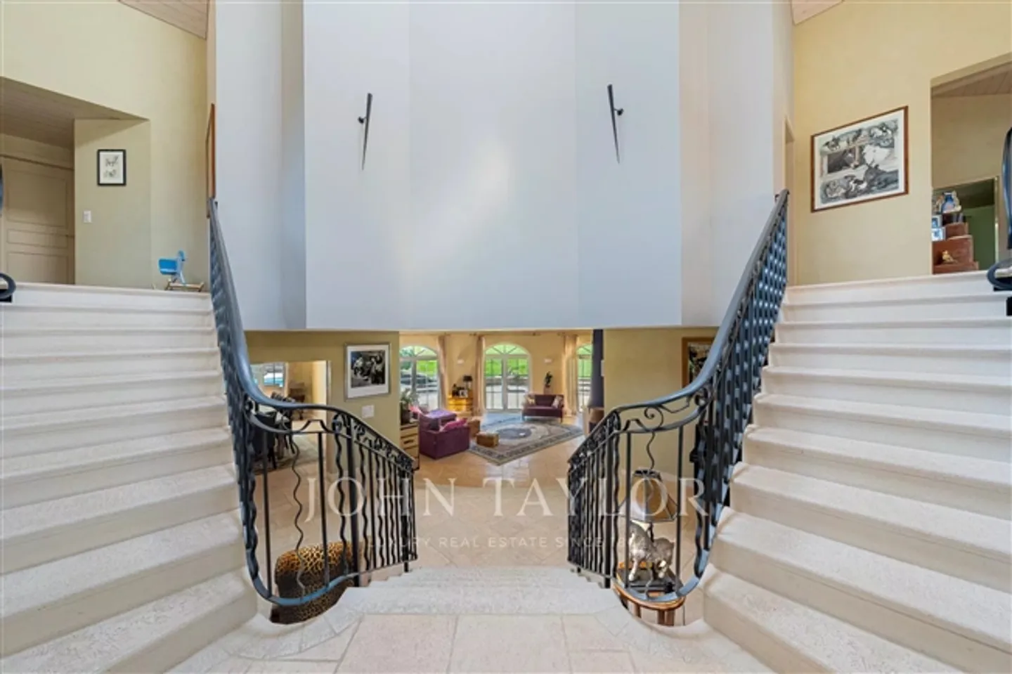 Propriété Exceptionnelle - Photo 2 sur 19