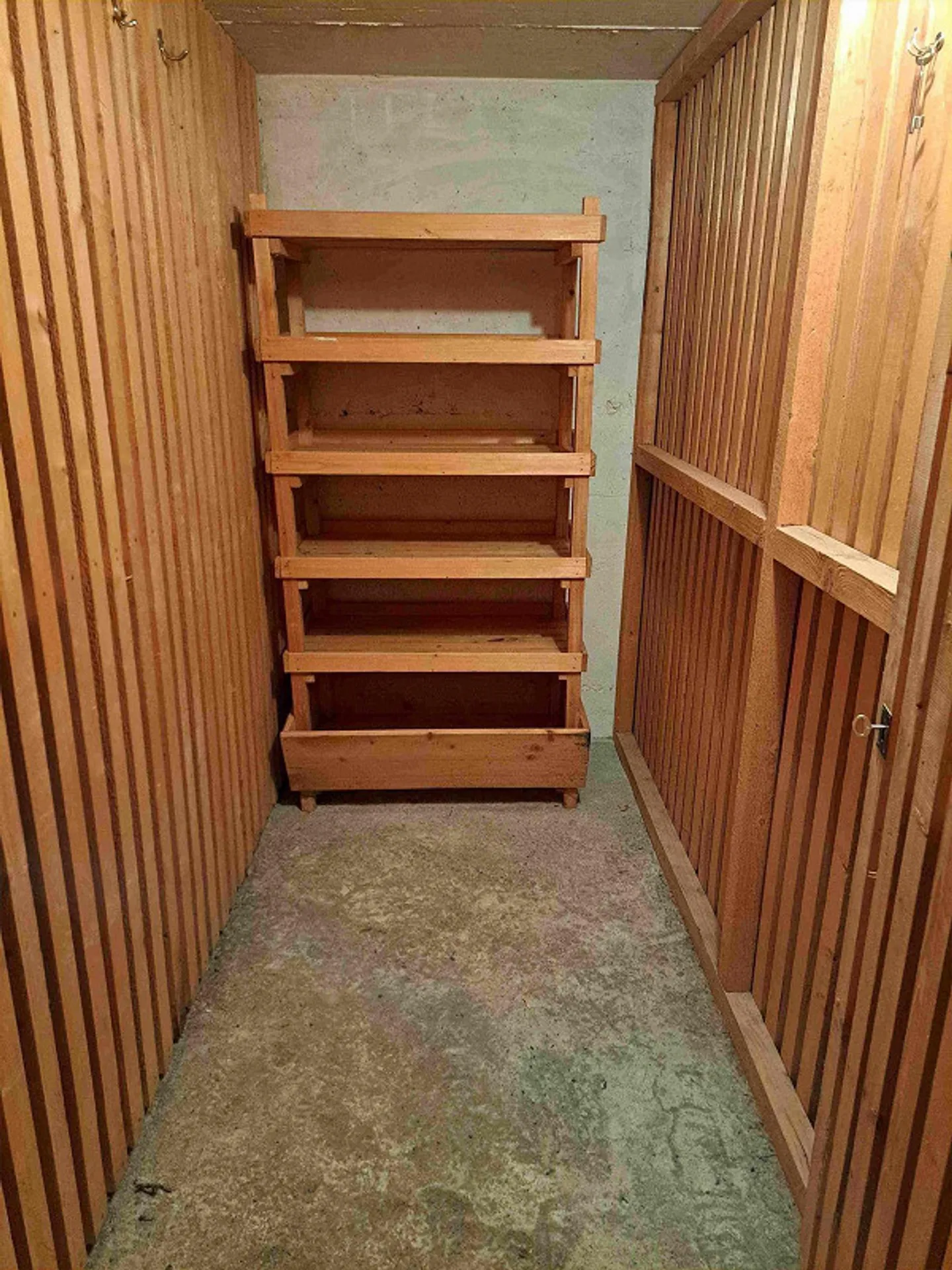 maison appartement bien entretenu avec 6 appartements - Photo 18 sur 20