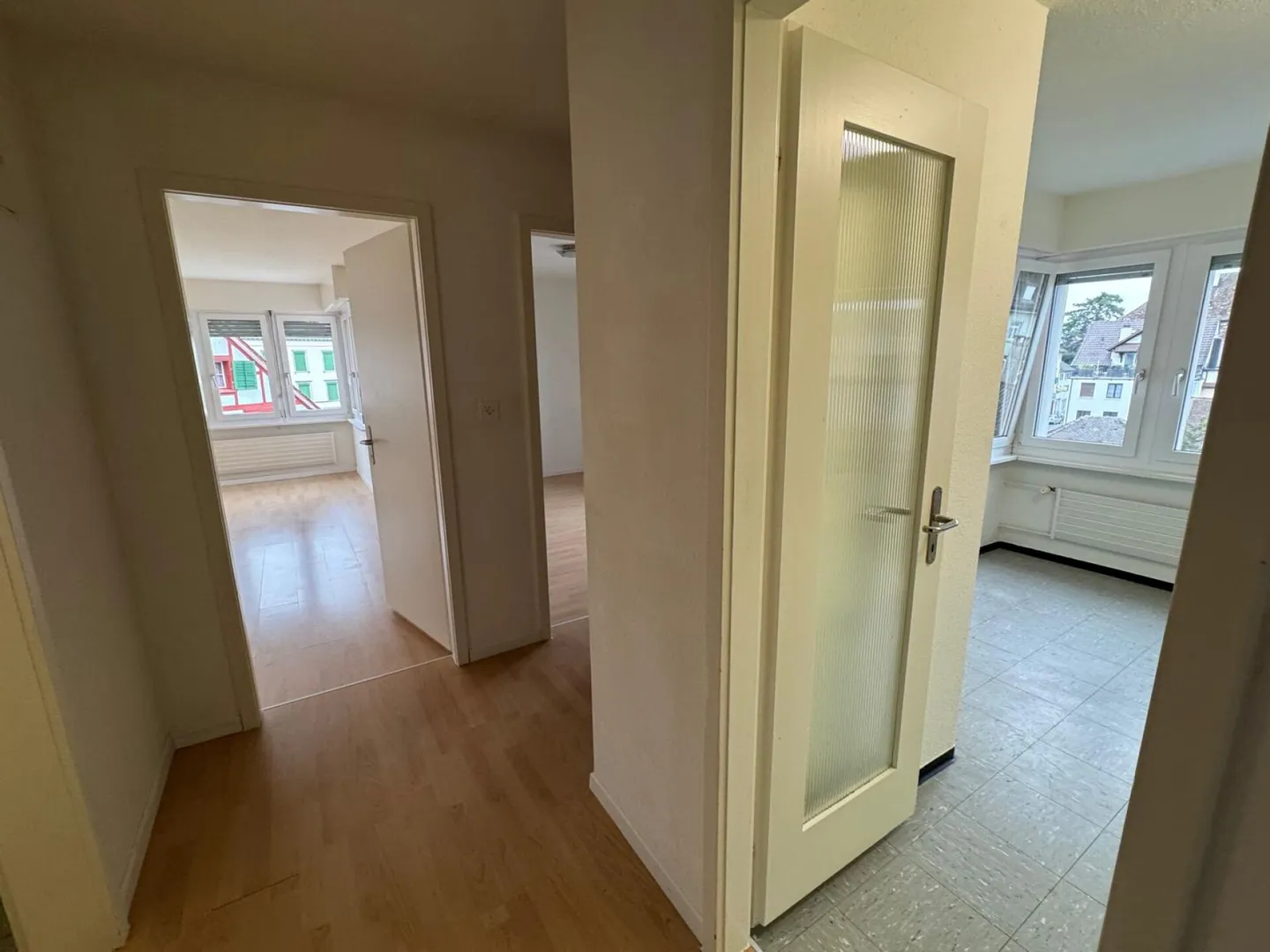 Appartement à louer - Photo 2 sur 9