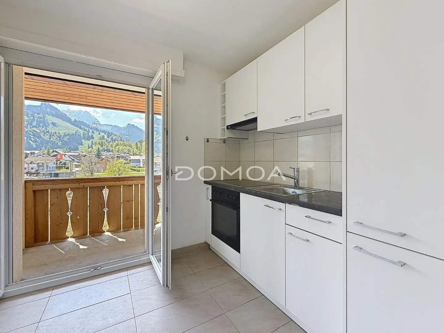 Renovierte Wohnung mit Blick auf den Moléson - Foto 3 von 8