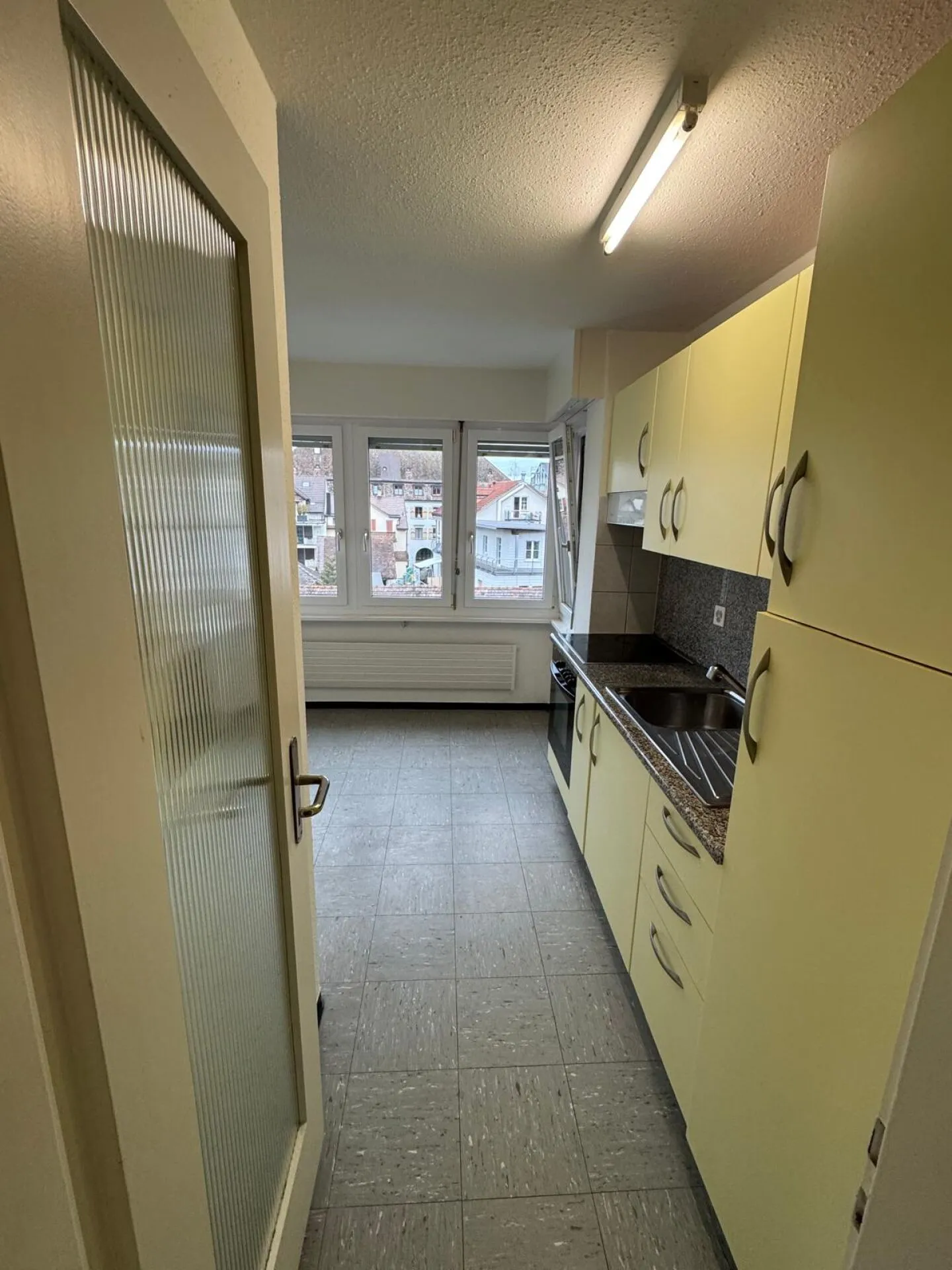 Appartement à louer - Photo 6 sur 9