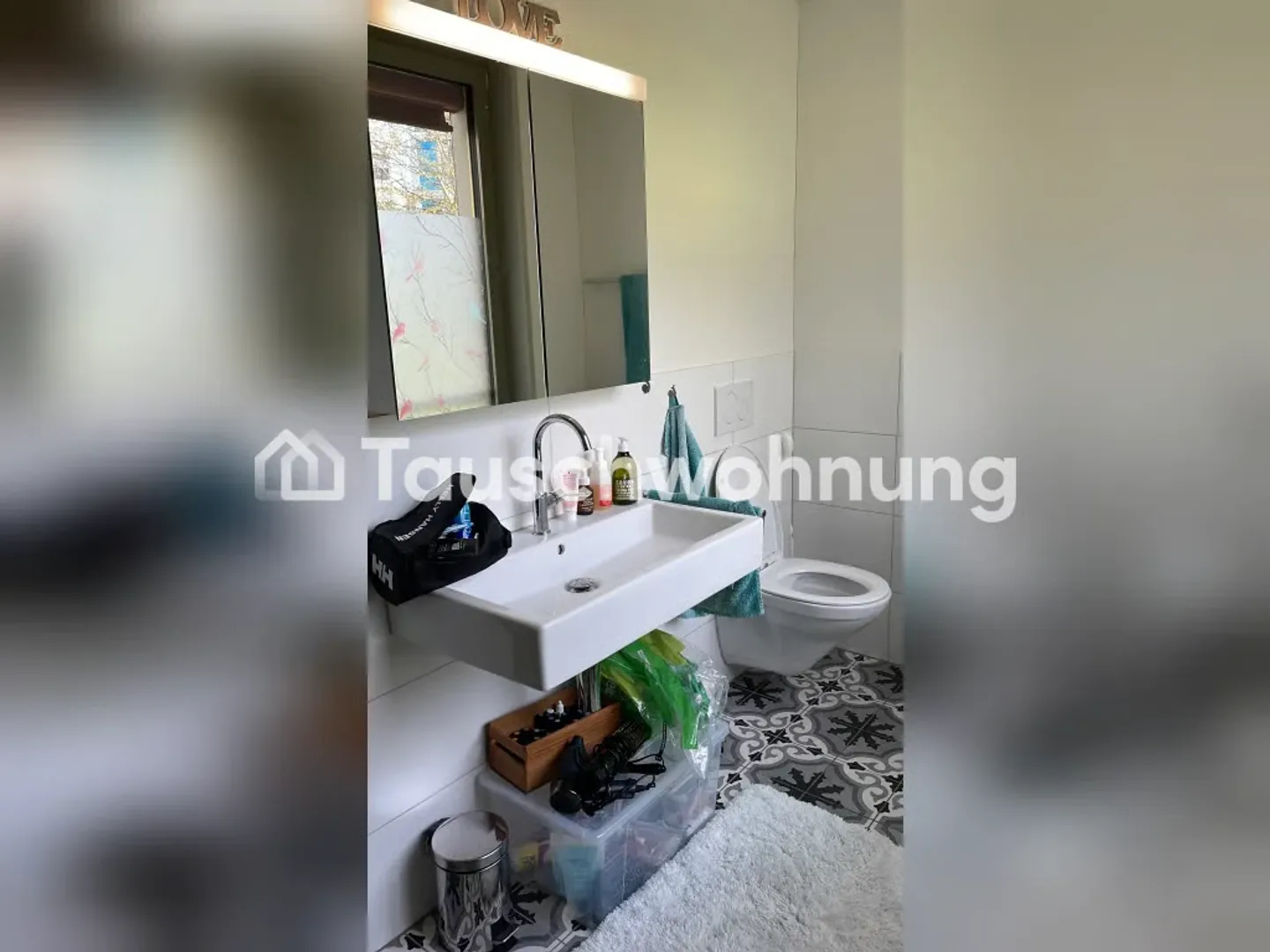 Piano privato in una bella casa condivisa moderna con giardino - Foto 3 di 10