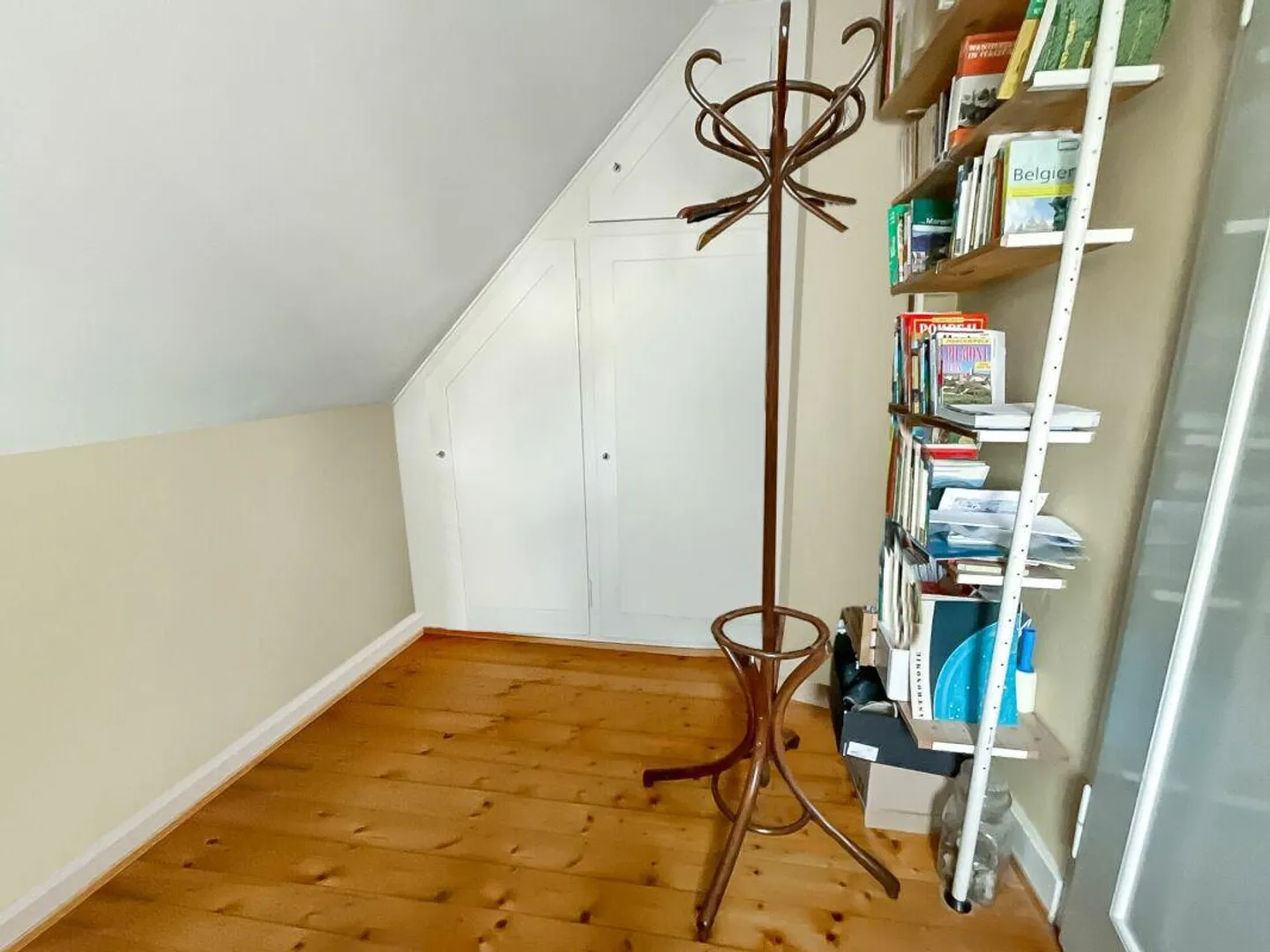 Einfamilienhaus mit Baulandreserve - Foto 11 von 14