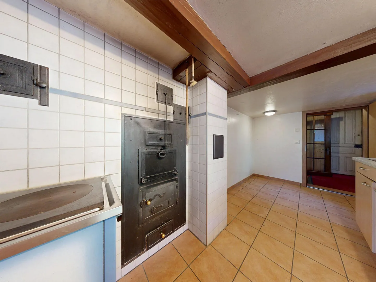 Maison résidentielle avec garage double détaché et jardin - Photo 9 sur 26