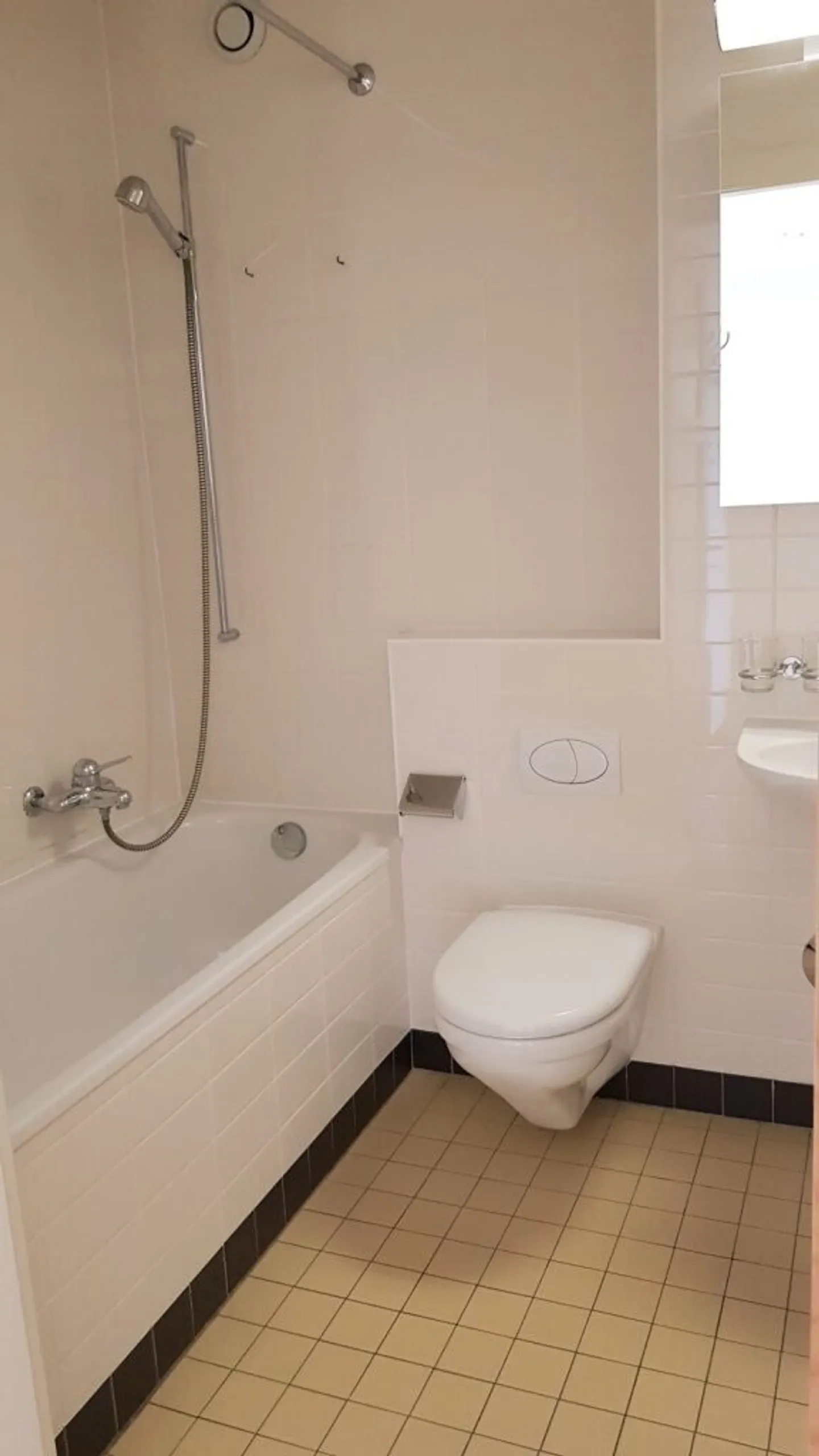 Schönes 2-Zimmer-Apartment in der Nähe der Innenstadt - Foto 5 von 5